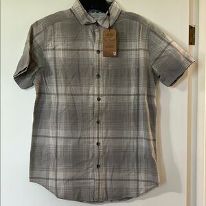 Gray Casual Button Down Shirt with Classic Plaid Design